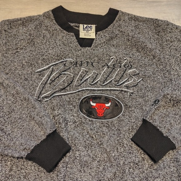 Lee Other - Vintage Lee Sport Chicago Bulls Pullover Graphic Sweater Mens Size M Embroidered